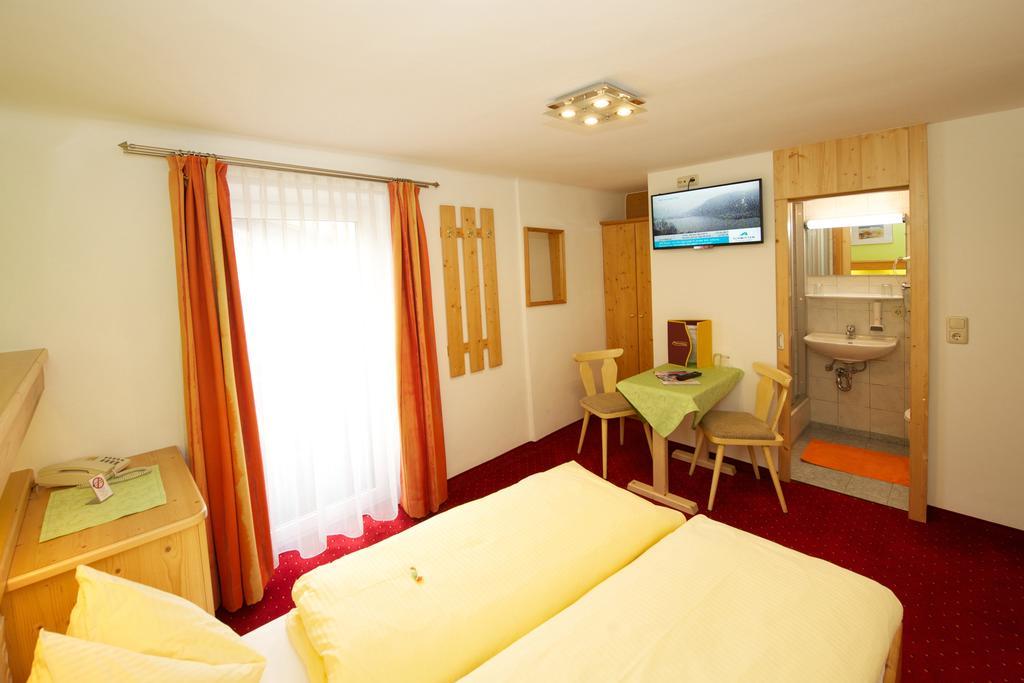 Pension Alpenrose Zell am See Exterior foto